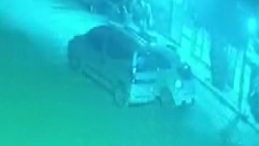 Gaziantep'teki cinayet kamerada! Ara&ccedil;la yanaşıp ateş etti