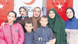 Gazzeli kadınlar acılara rağmen ayakta