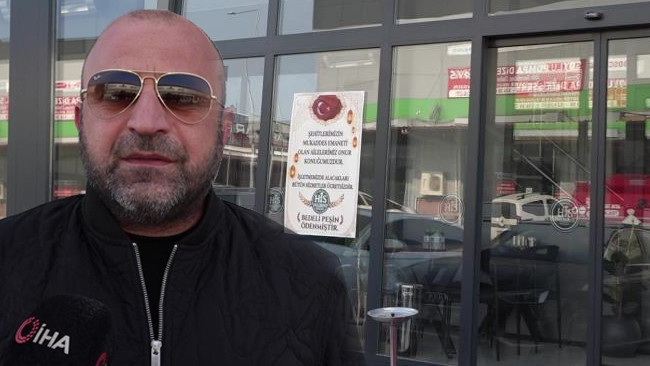 Girişe 'Bedeli peşin &ouml;dendi' yazdılar: B&uuml;t&uuml;n hizmetler &uuml;cretsiz oldu! 'Kapımızı onlara sonuna kadar a&ccedil;ıyoruz'