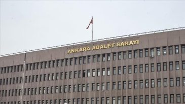 Gri Listede Aranan FET&Ouml; Firarisi Eski Başsavcıvekili Sakınan Tutuklandı