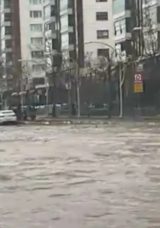 G&uuml;neydoğu yağışa doydu: Barajlar doldu, su tahliyesi başladı