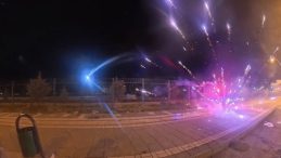 Havai Fi&scaron;eklerin Hedefi Arkadaşlar Oldu: Kayapınar'daki Olay Kamereya Yansıdı