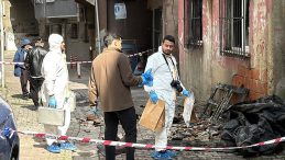 İ&ccedil;eriden 'imdat' sesini duydular! İstanbul'da korkun&ccedil; olay: 1 kişi hayatını kaybetti