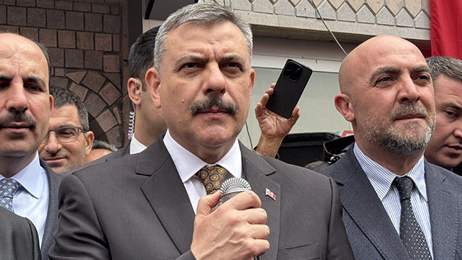 İ&ccedil;işleri Bakanı &Ccedil;ift&ccedil;i, Konya'da esnaf ve vatandaşlarla buluştu