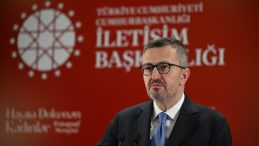 İletişim Başkanı Burhanettin Duran: G&uuml;&ccedil;l&uuml; kadın, g&uuml;&ccedil;l&uuml; toplumu inşa eder