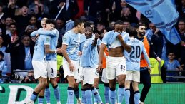 İngiltere Lig Kupası&rsquo;nda Şampiyon Manchester City!