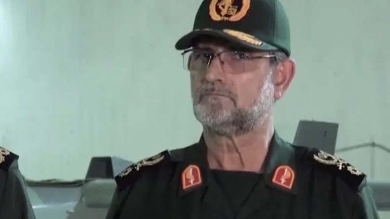 İran açıkladı: Devrim Muhafızları Donanma Komutanı Tengsiri yaşamını yitirdi