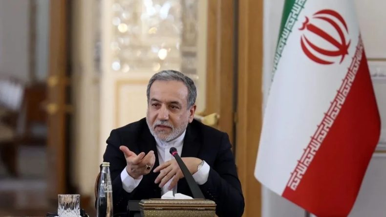 İran Dışişleri Bakanı: K&uuml;resel Yankı Dalgası Daha Yeni Başladı