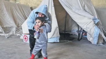 İran ve L&uuml;bnan&rsquo;da &ccedil;ocuklar hedefte