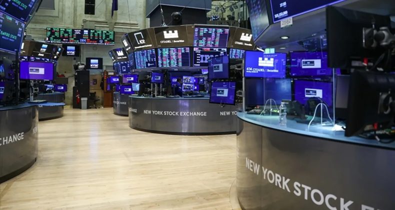 İran'dan piyasalara yönelik açıklama: Tarihin en büyük açığıyla karşı karşıya