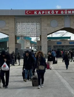 İranlılar: T&uuml;rkiye bize dostluk g&ouml;sterdi