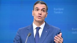 İspanya&rsquo;dan ABD&rsquo;ye rest: Tarihten ders almalıyız