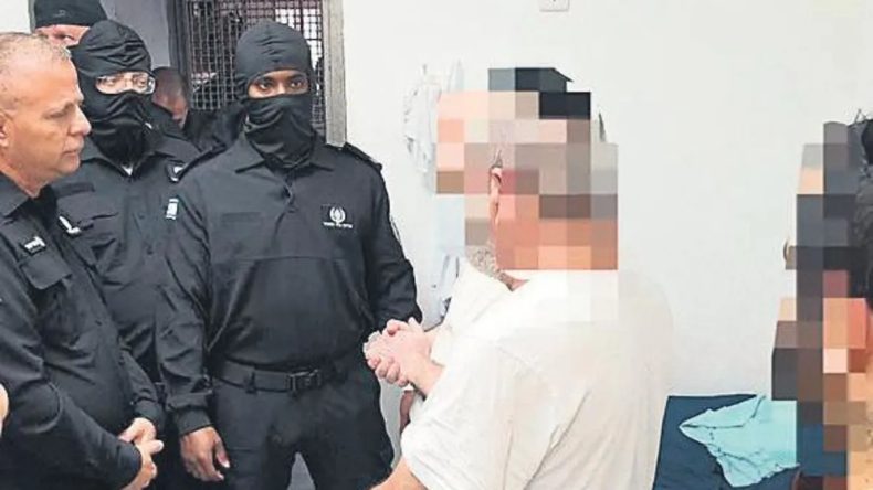 İsrail Cezaevinde Faşist İşkence Kontrolü