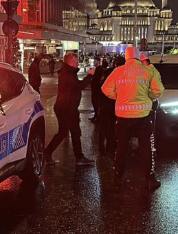 İstanbul'da İki Aşamalı "Huzur" Uygulaması: 527 G&ouml;zaltı