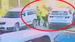 İstanbul'da Motosikleti Takip Eden Polisler Kaza Yaptı