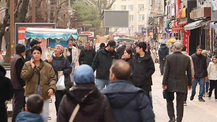 İstanbul'dan da &ccedil;ok giden var: Soğuğa rağmen ziyaret&ccedil;isi bitmiyor