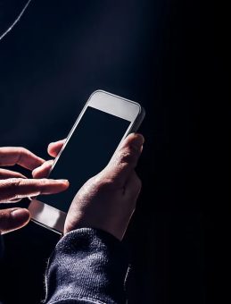 İstanbul&rsquo;da Siyah Şapkalı Hacker &Ccedil;etesi &Ccedil;&ouml;kertildi