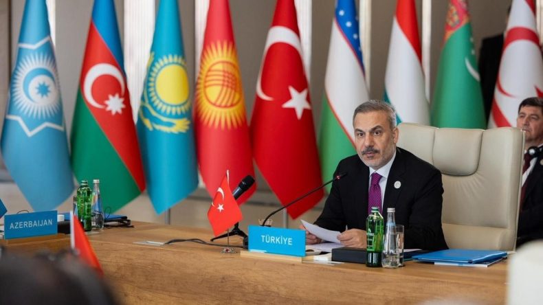 İstanbul&rsquo;da TDT Dışişleri Buluşması