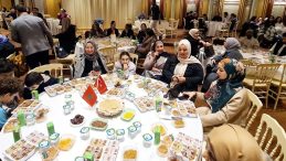 İstanbul&rsquo;da T&uuml;rk ve Arap toplulukları iftar sofrasında buluştu