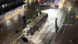 İsvi&ccedil;re&rsquo;de otob&uuml;s yangını: 6 kişi hayatını kaybetti