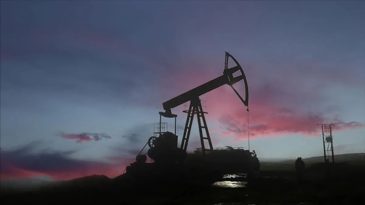 İtalya'dan petrol hamlesi: 9,9 milyon varil piyasaya s&uuml;r&uuml;lecek