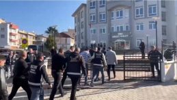 İzmir&rsquo;de &lsquo;Gen&ccedil; Osman &Ccedil;etesi&rsquo;ne operasyon: 7 ş&uuml;pheli tutuklandı