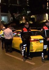 Kadık&ouml;y'de Helikopter Destekli 'Huzur İstanbul' Denetimi