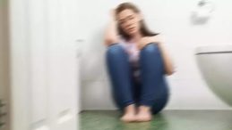 Kadın &ouml;ğretmenden kız &ouml;ğrencisine cinsel istismar iddiası