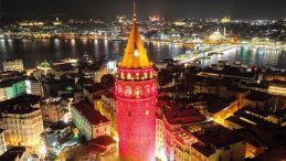Kan kanserine dikkat &ccedil;ekmek i&ccedil;in Galata Kulesi&rsquo;yle &lsquo;Kırmızı alarm&rsquo;