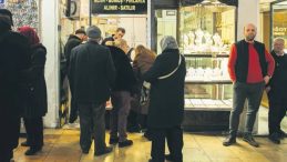 Kapalı&ccedil;arşı&rsquo;da altın fırtına