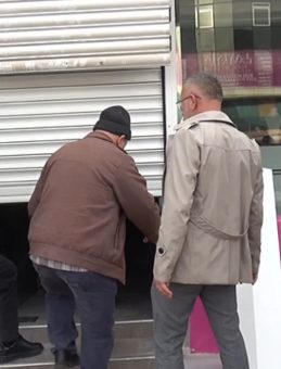 Kar vaadi ile milyonlarca liralık vurgun: O kuyumcu kayıplara karıştı!