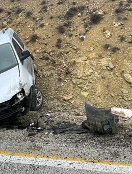 Karaman&rsquo;da hafif ticari ara&ccedil; şarampole savruldu: 1 kişi yaralandı!