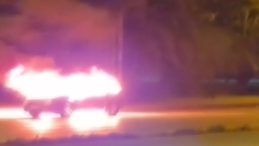 Kartal'da Seyir Halindeki Ara&ccedil; Alev Alev Yandı