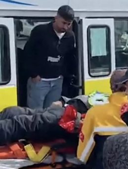 Kayseri'de &Uuml;z&uuml;c&uuml; Kaza: Minib&uuml;sten İnerken D&uuml;şen Kişi Hayatını Kaybetti