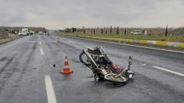 Kaza ge&ccedil;iren motosiklet s&uuml;r&uuml;c&uuml;s&uuml; hayatını kaybetti