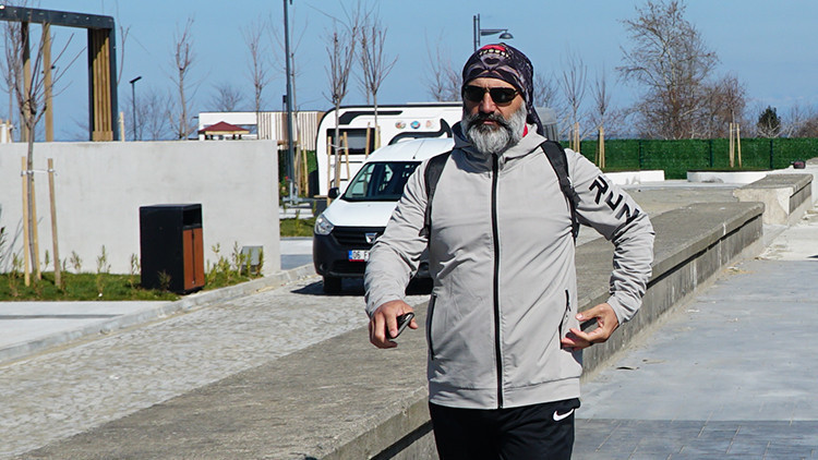 Kimsenin Cesaret Ettiğini Yapıyor: 5 Yıldır Her Mevsimde S&uuml;rd&uuml;r&uuml;yor