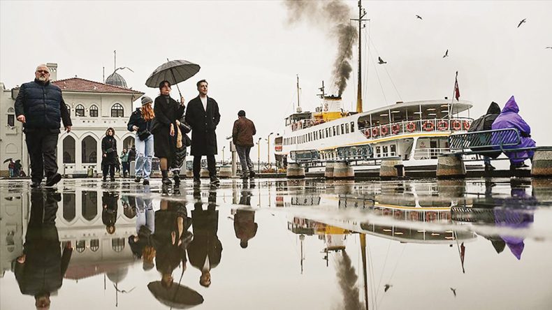 Kış geri d&ouml;nd&uuml;… 3 g&uuml;n boyunca yağış ve fırtına