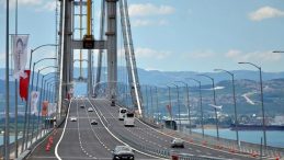 K&ouml;pr&uuml;ler ve otoyollar bayramda &uuml;cretsiz mi, hangi yollar &uuml;cretsiz?