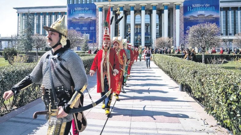 K&uuml;lliye&rsquo;de Ramazan Coşkusu