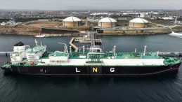 K&uuml;resel LNG Sevkiyatları 6 Ayın En D&uuml;ş&uuml;k Seviyesinde!