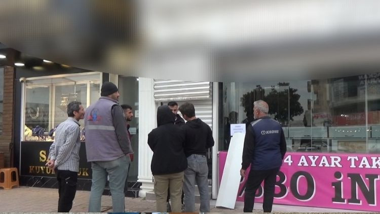 &lsquo;Kar payı&rsquo; vaadiyle 50 milyon dolandıran kuyumcu sırra kadem bastı