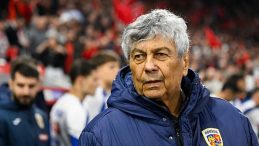 Lucescu Korkuttu, Yerine Hagi Geliyor