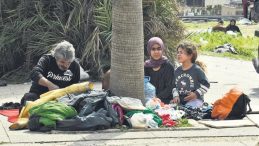 L&uuml;bnan&rsquo;da da siviller hedefte