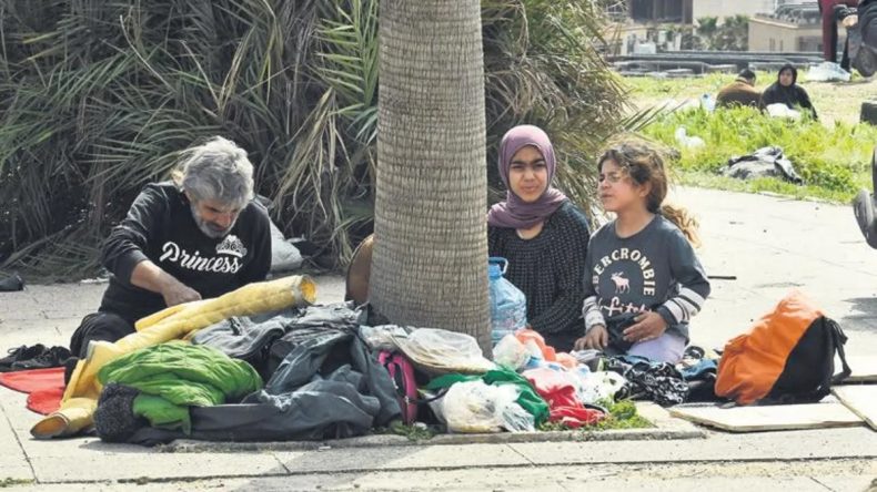 L&uuml;bnan&rsquo;da da siviller hedefte