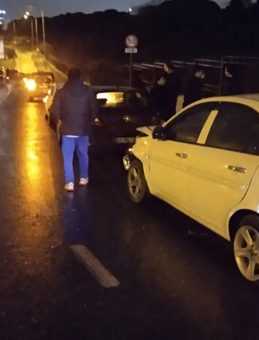 Maltepe&rsquo;de 4 Ara&ccedil;lı Zincirleme Kaza: 1 Yaralı