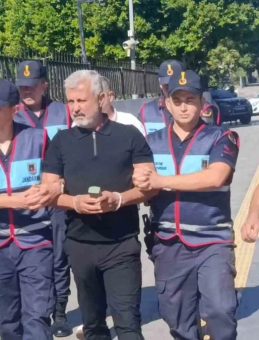 Manavgat&rsquo;ta eski başkan Ş&uuml;kr&uuml; S&ouml;zen suşturmasında 12 yeni tutuklama