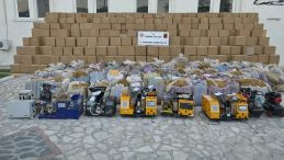 Manisa'da Ka&ccedil;ak T&uuml;t&uuml;n Operasyonu: 5 Ş&uuml;pheli Tutuklandı!