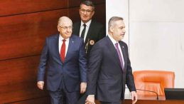 Meclis&rsquo;te Savaş Bilgilendirmesi