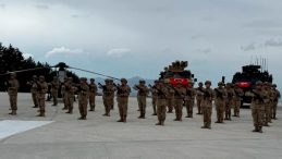 Mehmet&ccedil;ik, bayramda da elleri tetikte vatan n&ouml;betinde