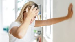 Menenjitte e-sigara ş&uuml;phesi